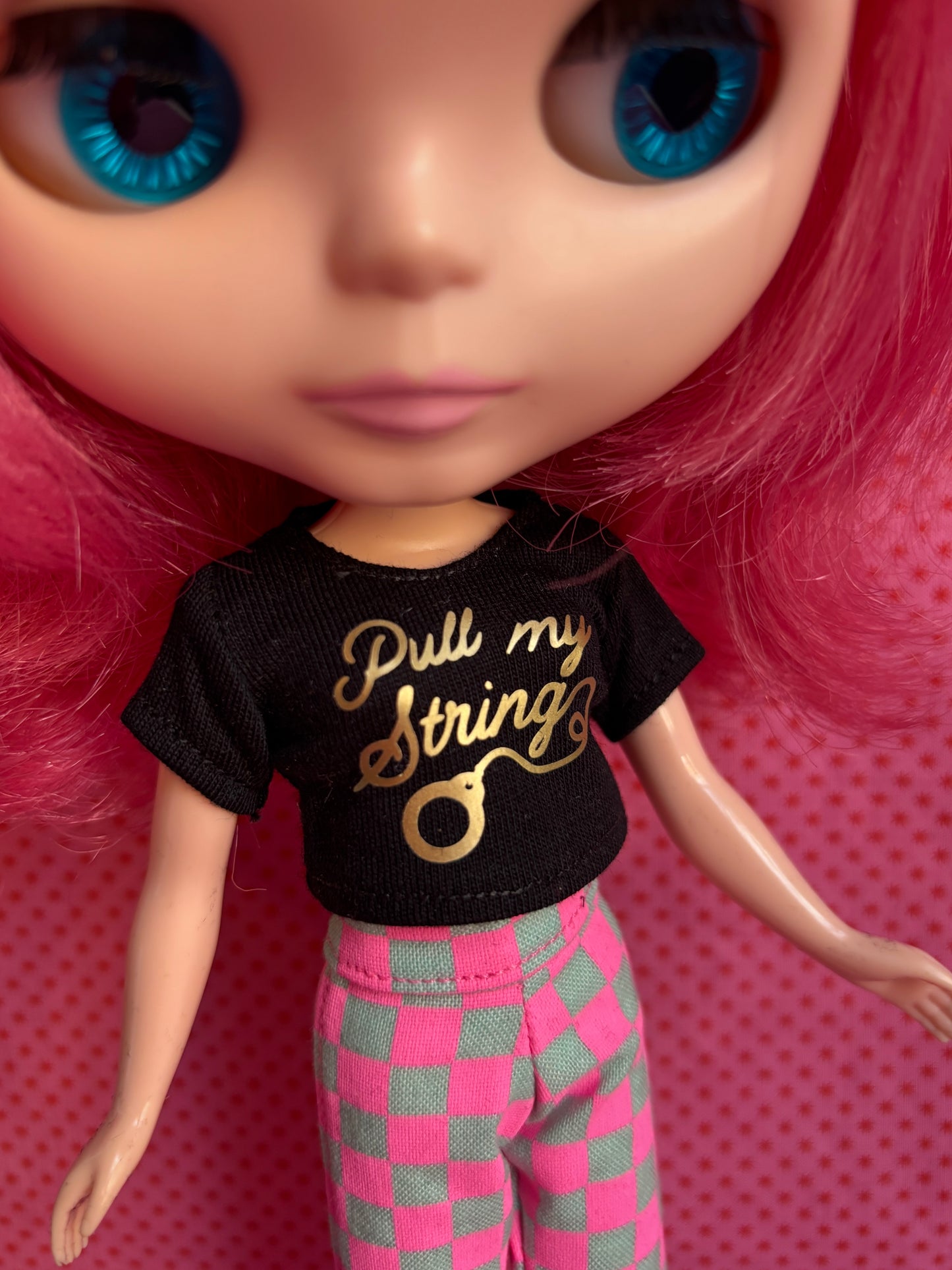 Pull My String Crop Tee for Blythe