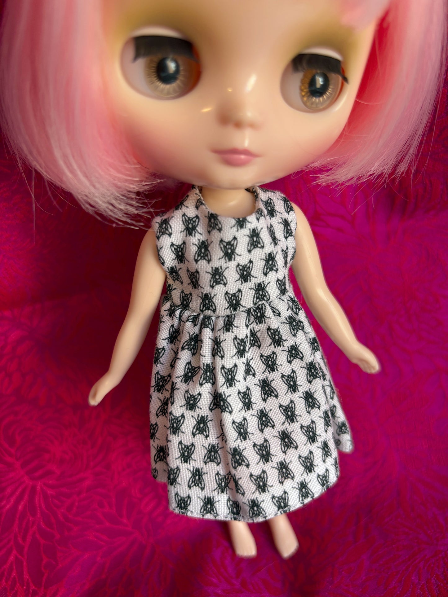 SAMPLE SALE Fly On The Wall Middie Blythe Dress