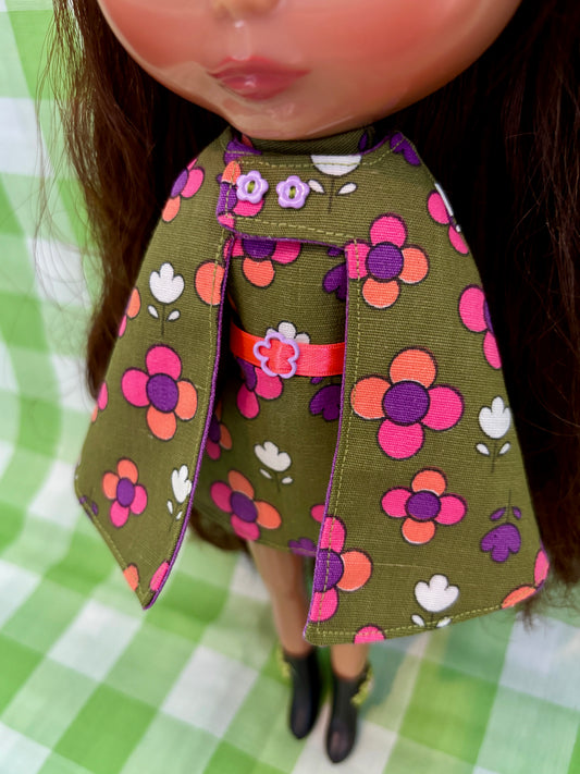 Green With Envy Mod Floral Vintage Dress & Cape Set