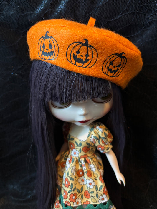 Jack O' Lantern Cuties Felt Beret Hat for Blythe