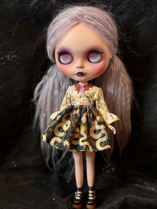 Seeing Snakes Bat Collar Ruffle Sleeve Dress