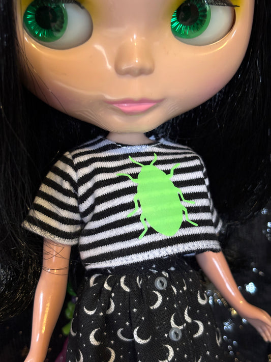 Glow Beetle Striped Crop Tee for Blythe