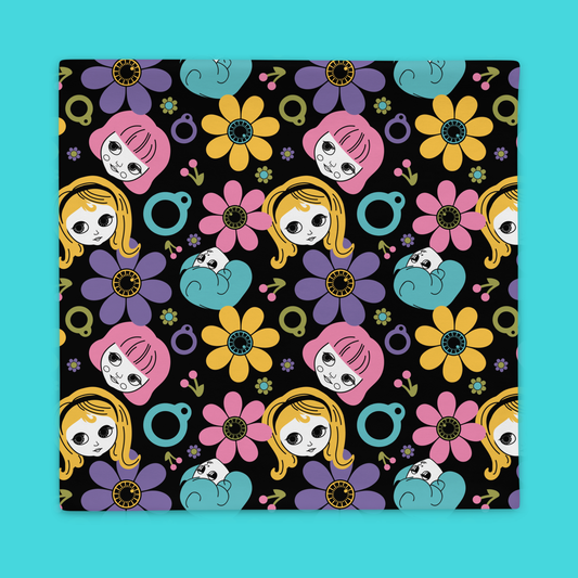 Daisy Dollys Pillow Cover