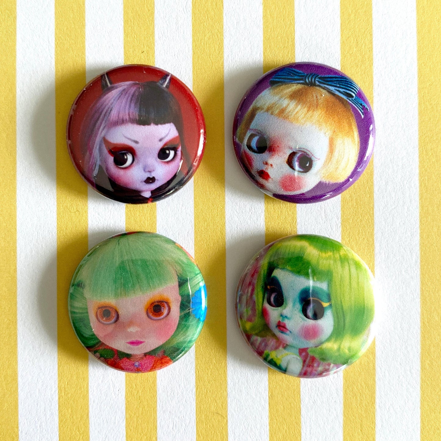 Dear Girlface Dolls 1" Pin / SERIES 3
