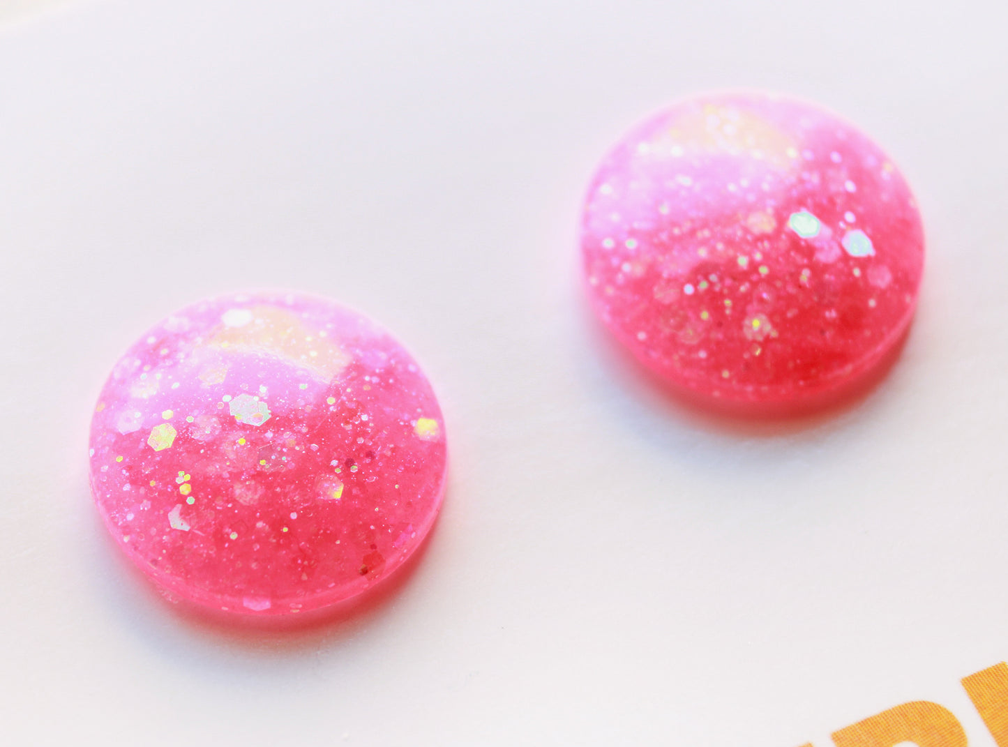 Hot Hot Pink / Glitter Resin Blythe Eye Chips