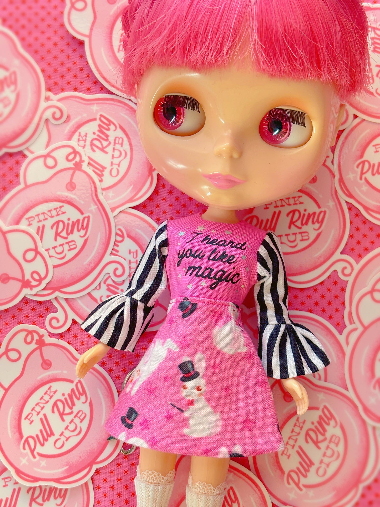 Heard You Like Magic Ruffle Sleeve Dress for Blythe