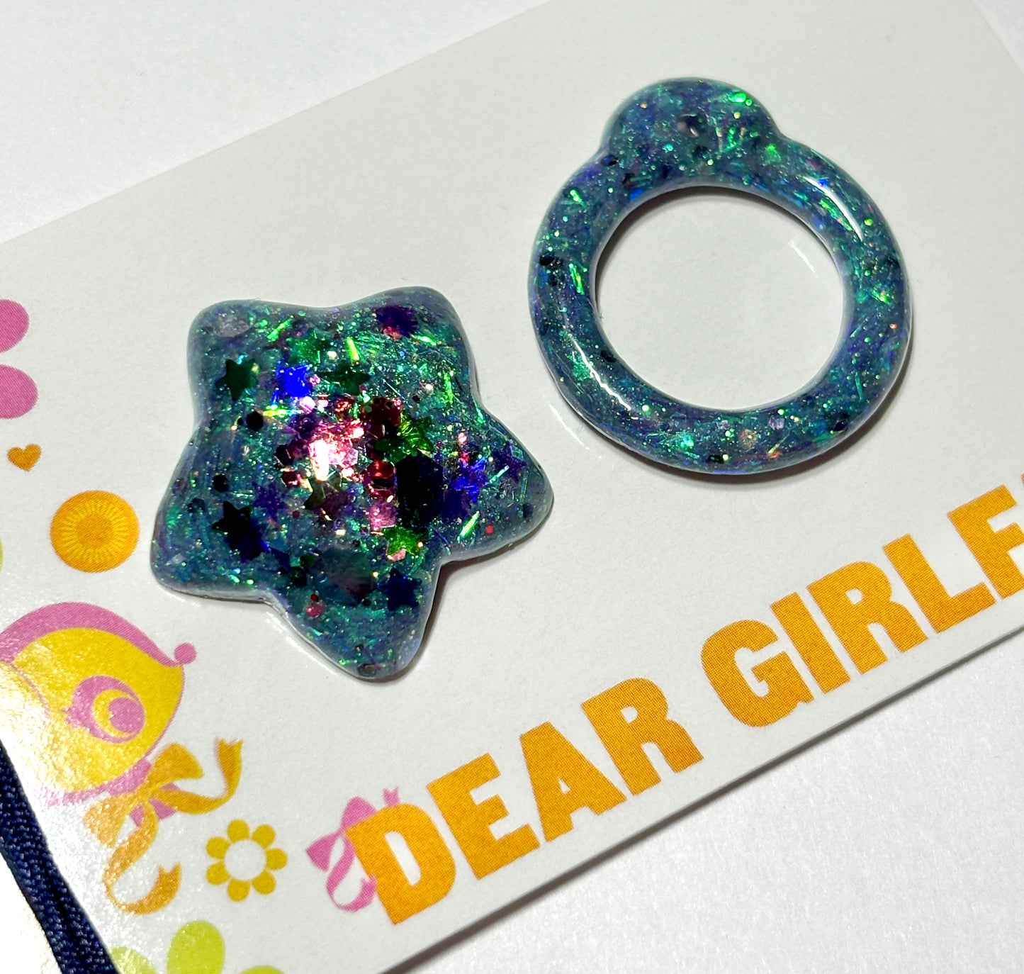 Pretty As A Peacock / OOAK Resin Glitter Pull Ring Set