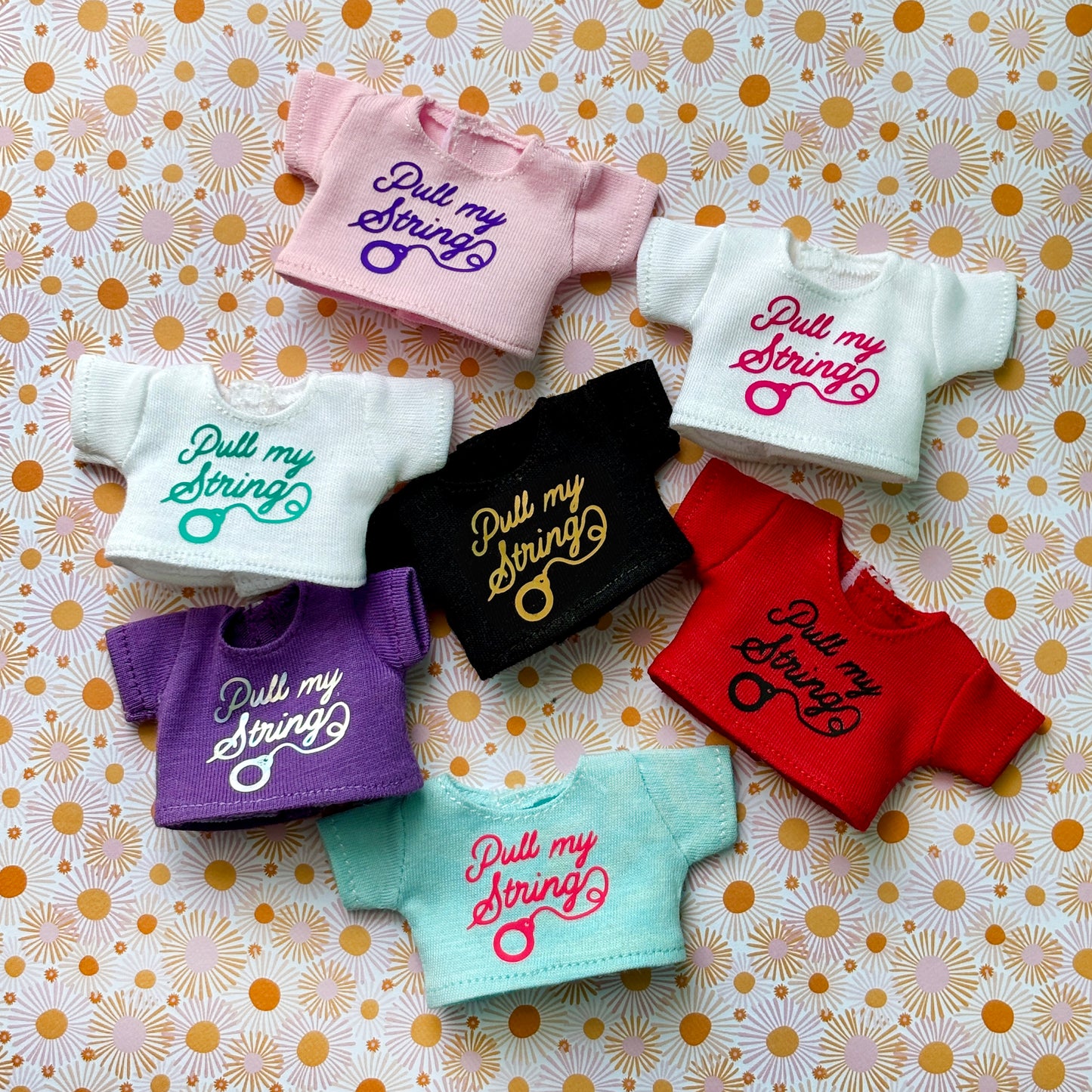 Pull My String Crop Tee for Blythe