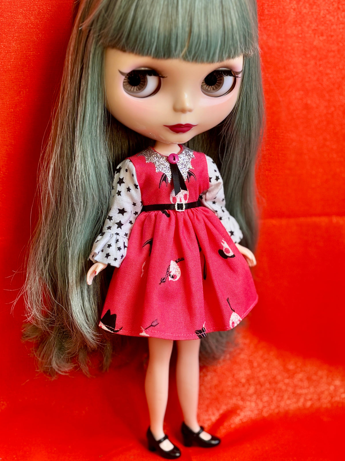 I Want Your Skull Bat Collar Ruffle Sleeve Dress