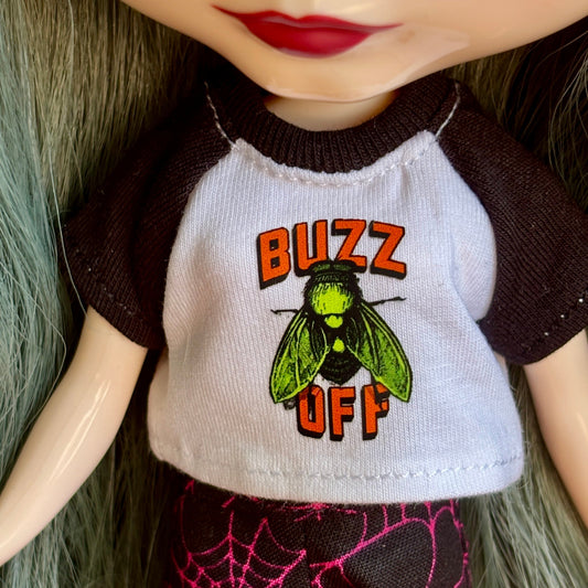 Buzz Off Boxy Raglan Crop Tee for Blythe