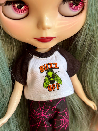 Buzz Off Boxy Raglan Crop Tee for Blythe