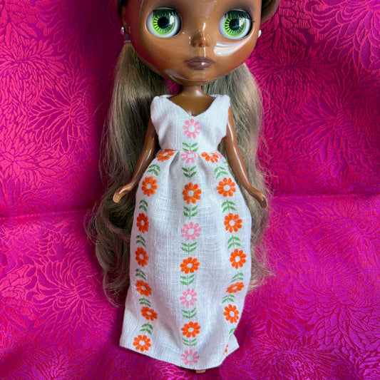 SAMPLE SALE The 1972 Bridesmaid Special / Vintage Style Maxi Dress for Blythe Dolls