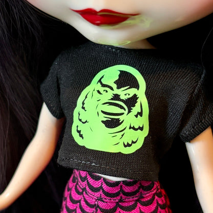 Gill Monster Black Glow Crop Tee for Blythe