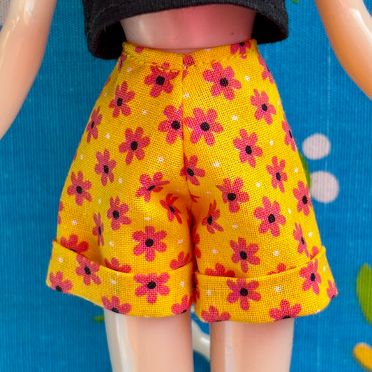 Yellow Lazy Daisy Cuffed Cutie Shorts
