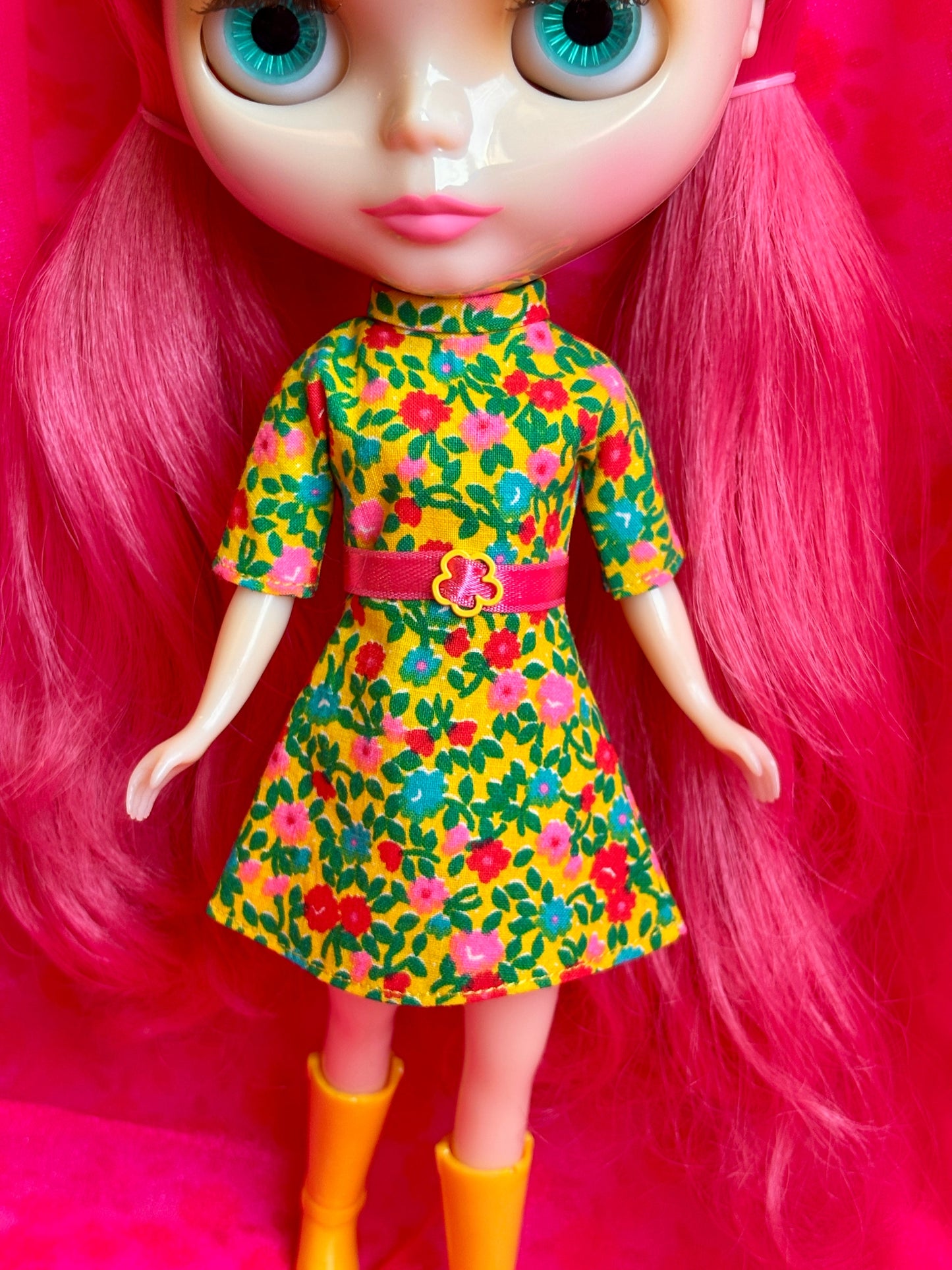 The Yellow Wallpaper Mod Vintage Dress & Cape Set