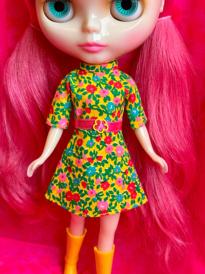 The Yellow Wallpaper Mod Vintage Dress & Cape Set