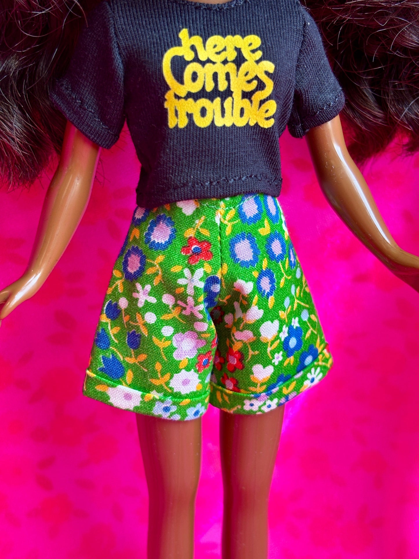 In the Garden Green Floral Cuffed Cutie Shorts