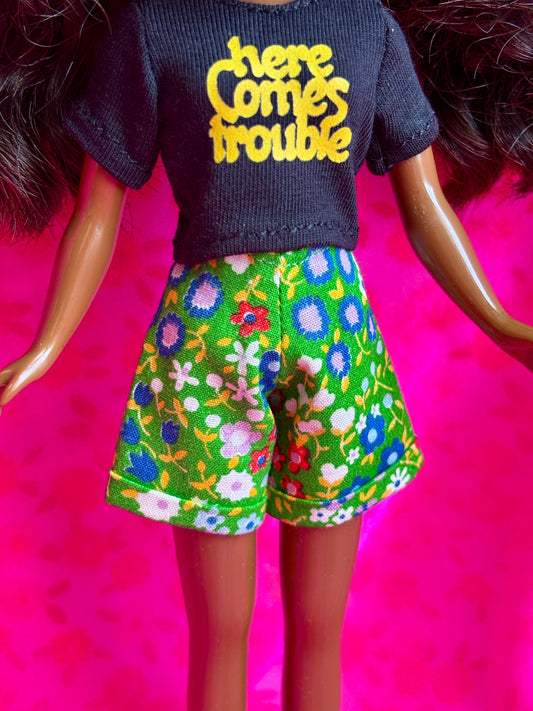 In the Garden Green Floral Cuffed Cutie Shorts