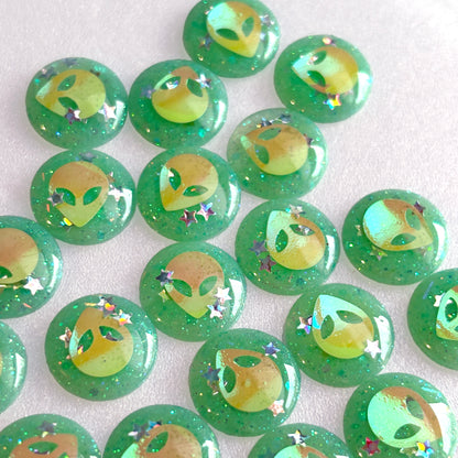 Aliens Attack! / Mint Green Glitter Resin Blythe Eye Chips