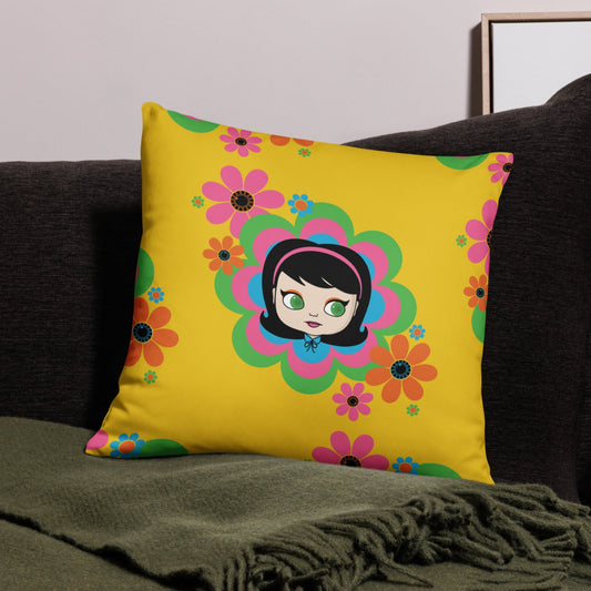 Golden Bloomin' Goldie Pillow Cover