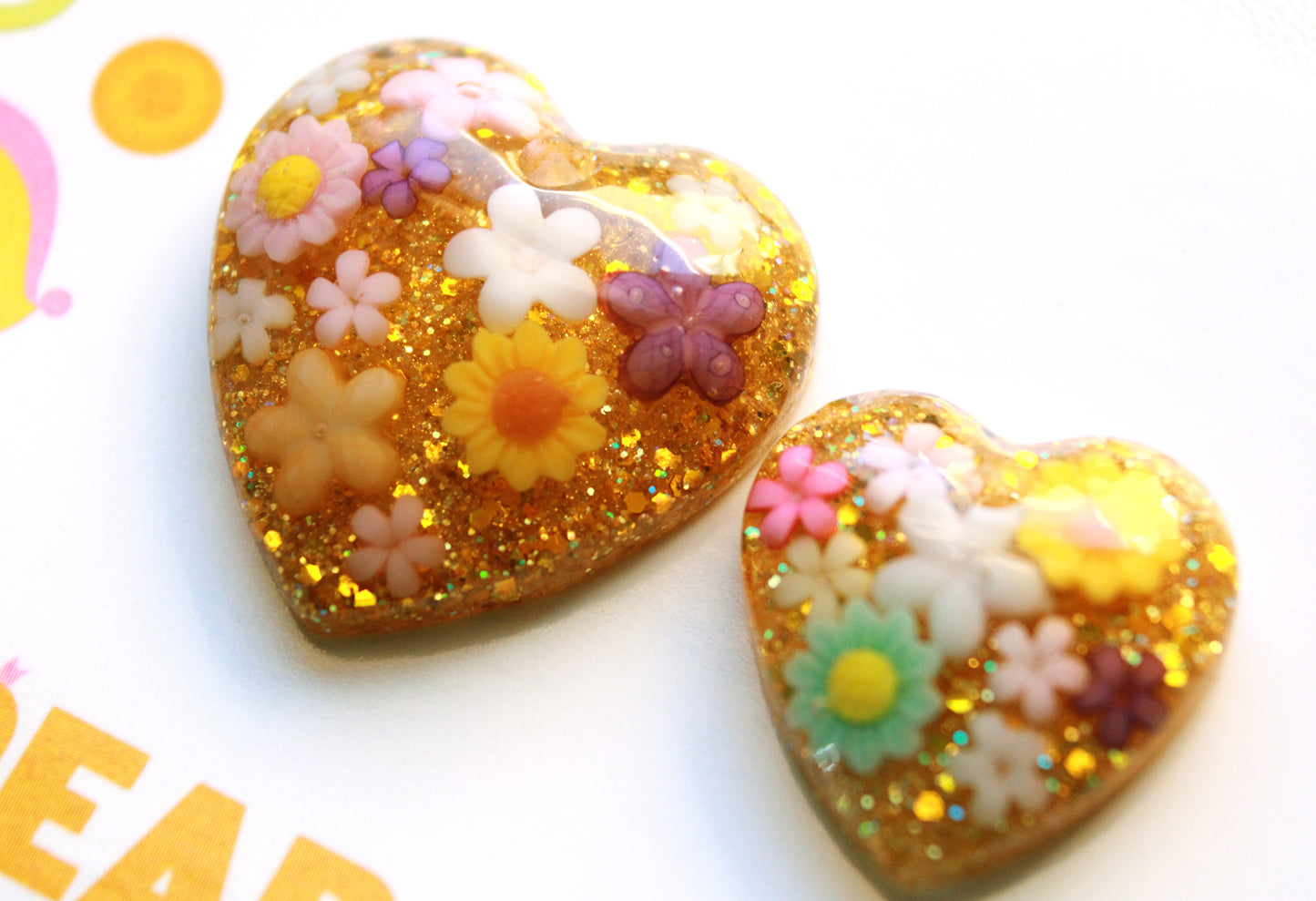 The Magic Garden Gold & Multi / Resin Glitter Pull Ring Charm Set