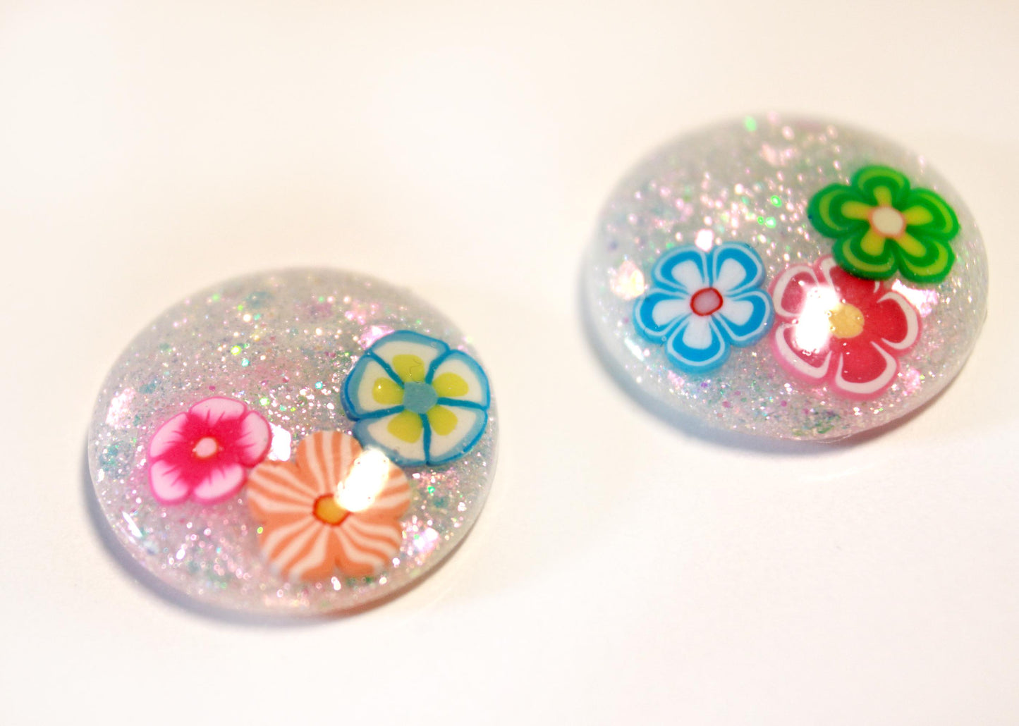 Positively De-Lei-tful / Flower Glitter Resin Blythe Eye Chips