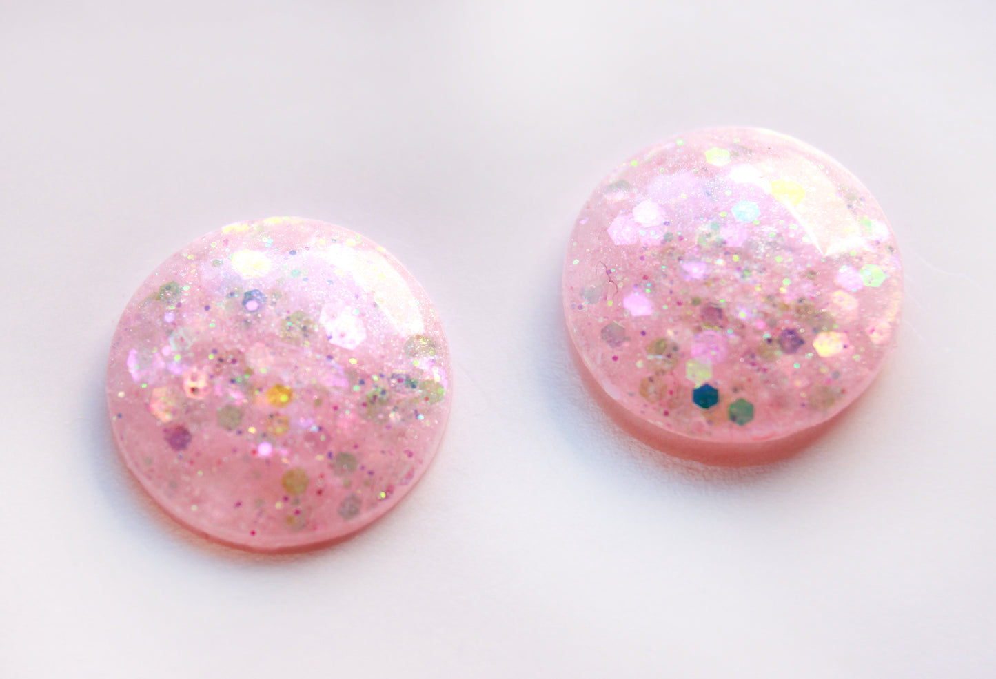 Rose Quartz Magic / Glitter Resin Blythe Eye Chips