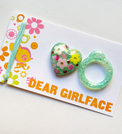 Daisy Bouquet Mint / Resin Glitter Pull Ring Charm Set