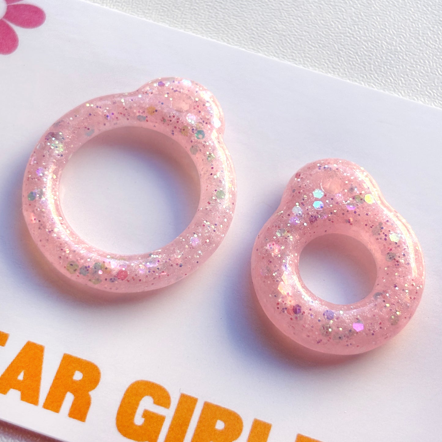 Make Mine Pink / Resin Glitter Pull Ring Set